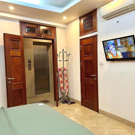 Serviced Apartment Next To The Hanoi Opera House Can Ho Day Du Tien Nghi Co Thang May Ngay Gan Nha Hat Lon Exterior foto